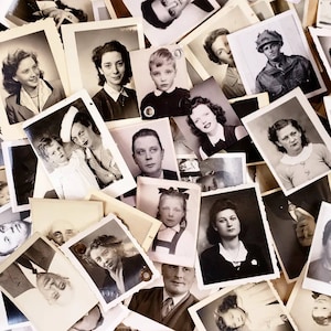 Fotos auténticas de carteras con retratos vintage