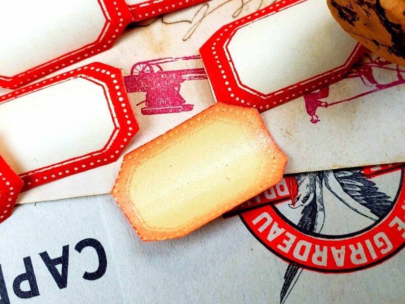 Dennison Dotted Frame Labels