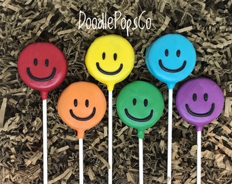 Smiley face Oreo cookie pops / Happy face cookies / birthday party favor / thank you gift / one dozen (12)