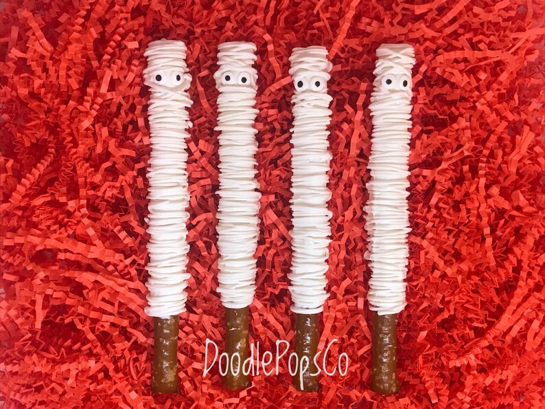 Mummy Pretzel Rods / Halloween Party Favor / Chocolate Covered Etsy