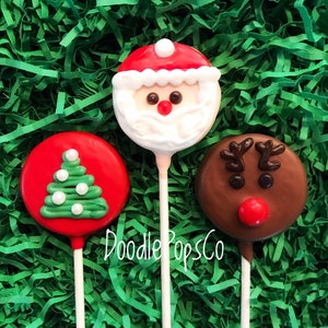 Hoilday Oreo cookie pops / Christmas party favor / chocolate covered Oreo / one dozen (12)
