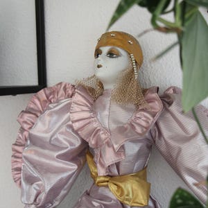1920-1930s Antique Gorgeous Composition Flirty Tin Eyed 15