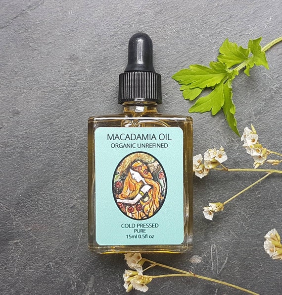 Organic Macadamia, Cold Pressed, Pure 15ml.  Glass pipette bottle
