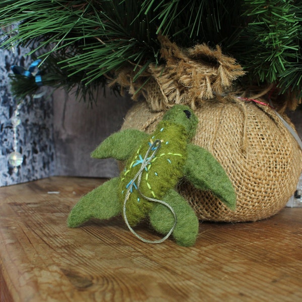 Turtle Needle Felted Decoration | Cute Tree Hanger | Felt Bauble | Reindeer Tree Ornament | Wool Felt Decorations