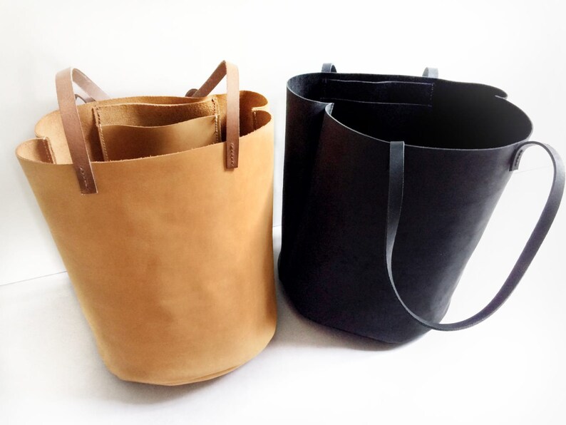 Leather Sidepocket Vegetable Tanned Leather Round Leather Tote Bag