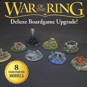 Könnte beinhalten: Deluxe Brettspiel-Upgrade-Set mit acht handbemalten Modellen. Die Modelle zeigen verschiedene Strukturen und Landschaften mit detaillierter Bemalung und verschiedenen Farben. Der Text "War of the Ring" und "Deluxe Boardgame Upgrade!" sind sichtbar.