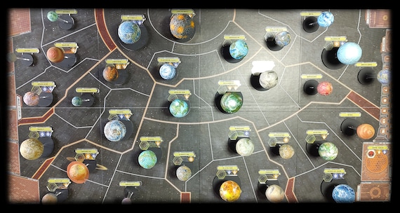 Aggiornamento del gioco da tavolo Star Wars Rebellion 35 pianeti in resina  3D altamente dettagliati DIPINTI e PRONTI a GIOCARE -  Italia