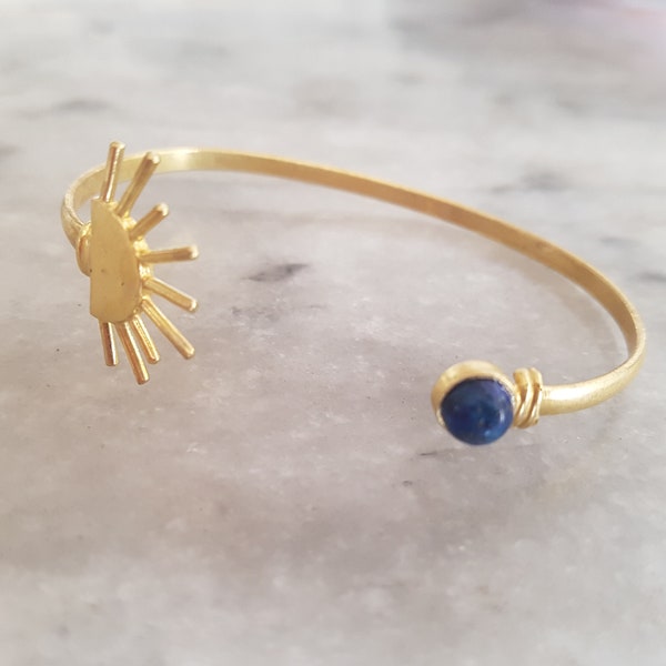 Indigo blue lapis lazuli gemstone cuff bracelet / matte gold raw brass sun / Celestial adjustable bangle bracelet