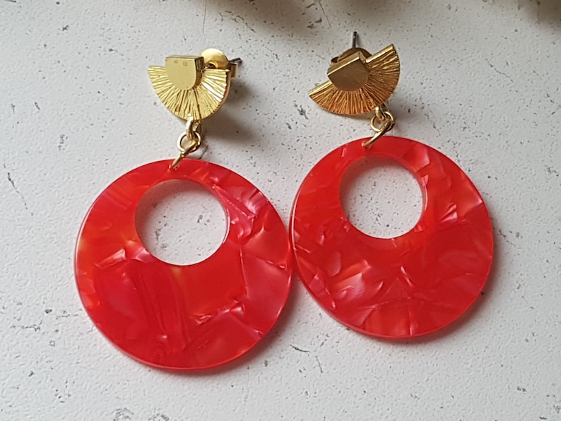 70/'s Pop Art Round Earrings in Cherry tomato red tortoiseshell acetate beige mediterranean blue yellow Portugal mosaic