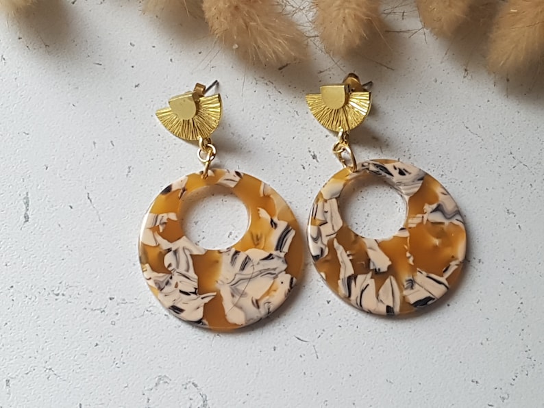 70/'s Pop Art Round Earrings in Cherry tomato red tortoiseshell acetate beige mediterranean blue yellow Portugal mosaic
