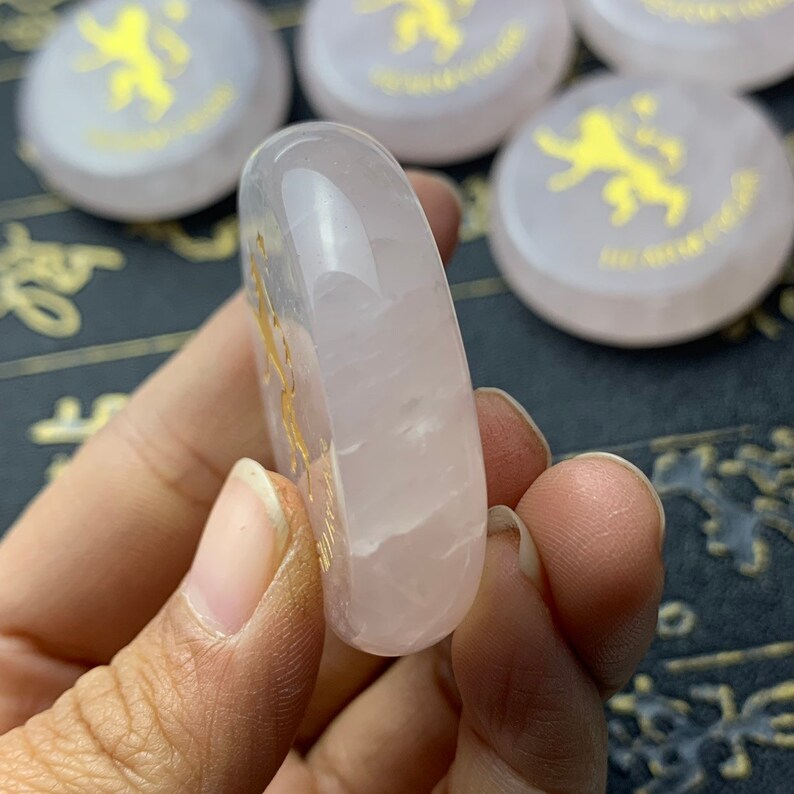 Wholesale!40pcs Natural rose quartz Hear my roar ice and fire drilled crystals pendants
