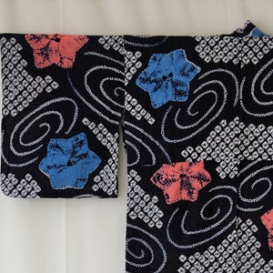 Gorgeous Arimatsu Narumi Shibori Yukata - Japanese Vintage Kimono, Indigo, Cotton, Rare Crisp, Ex Con Woman&#39;s Robe - Size XS/S