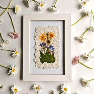 Mini bouquet di fiori pressati con cornice artistica, piccolo regalo botanico