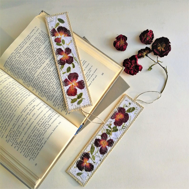 Marque-pages fleurs roses pressées, cadeau hygge fait main pour les amateurs de livres image 9