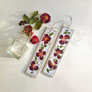 Pressed roses flower bookmarks, handmade book lovers hygge gift image 8