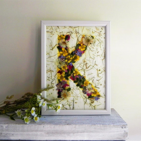 Personalized Framed Letters of Pressed Flowers Art Gift - Etsy