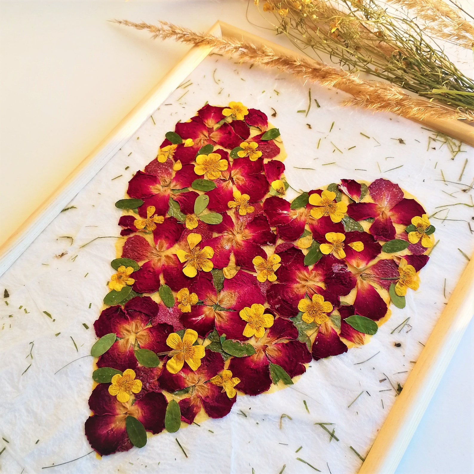 Pressed Rose Floral Heart Wall Art Hanging Frame Romantic Gift Etsy