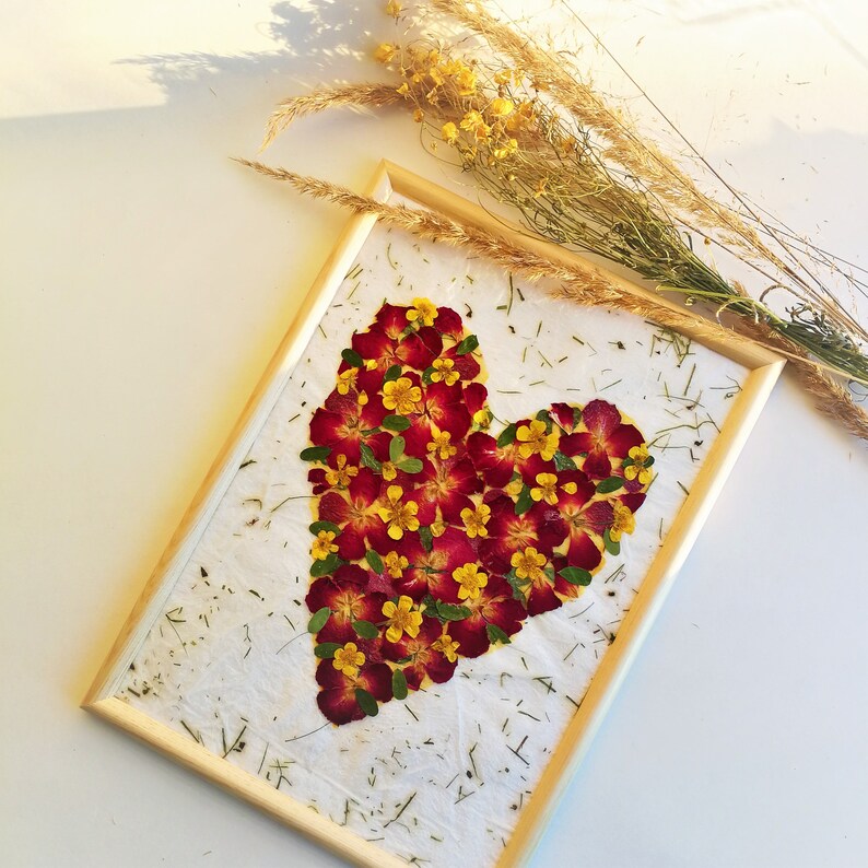 Pressed Rose Floral Heart Wall Art Hanging Frame Romantic Gift Etsy