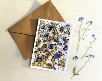 blaue Vergissmeinnicht Blumen Karte und Umschlag