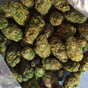 50 Replica Cannabis Nugs Minis FAKE BUDS -  UK