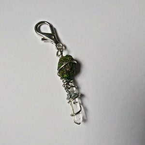 Zipper Pull with Fake Pinner Nug and Quartz Gem by Lovebuds