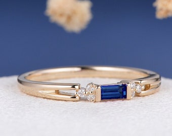Baguette Sapphire Engagement Ring Vintage Natural  Sapphire Ring Diamond Cluster Ring Birthstone Wedding Band Women Antique Blue Stacking