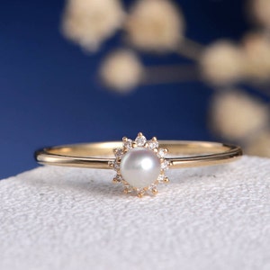 Natural Akoya Pearl Diamond Engagement Ring Wedding Women Rose Gold Antique Promise Solitaire Dainty Halo Flower Delicate Thin Bridal Set