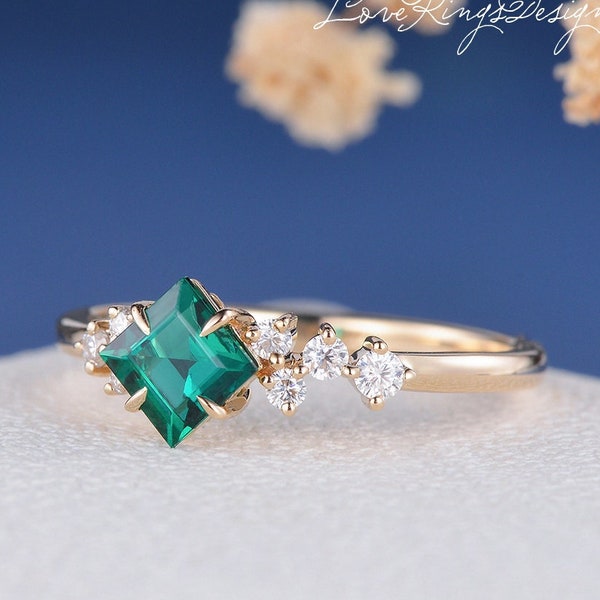 Vintage Emerald Princess Cut Ring Rose Gold Engagement Ring Kite Setting Cluster Flower Ring Art deco Diamond Band May Birthstone Twig Ring