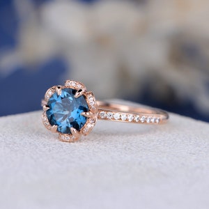 Unique London Blue Topaz Engagement Ring Vintage Rose Gold Wedding Ring Women Flower Halo Diamond Ring Birthstone Topaz Jewelry image 3