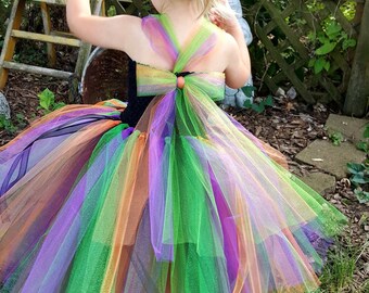 Costume da strega verde deluxe: vestito di Halloween fatto a mano per bambine - Italia