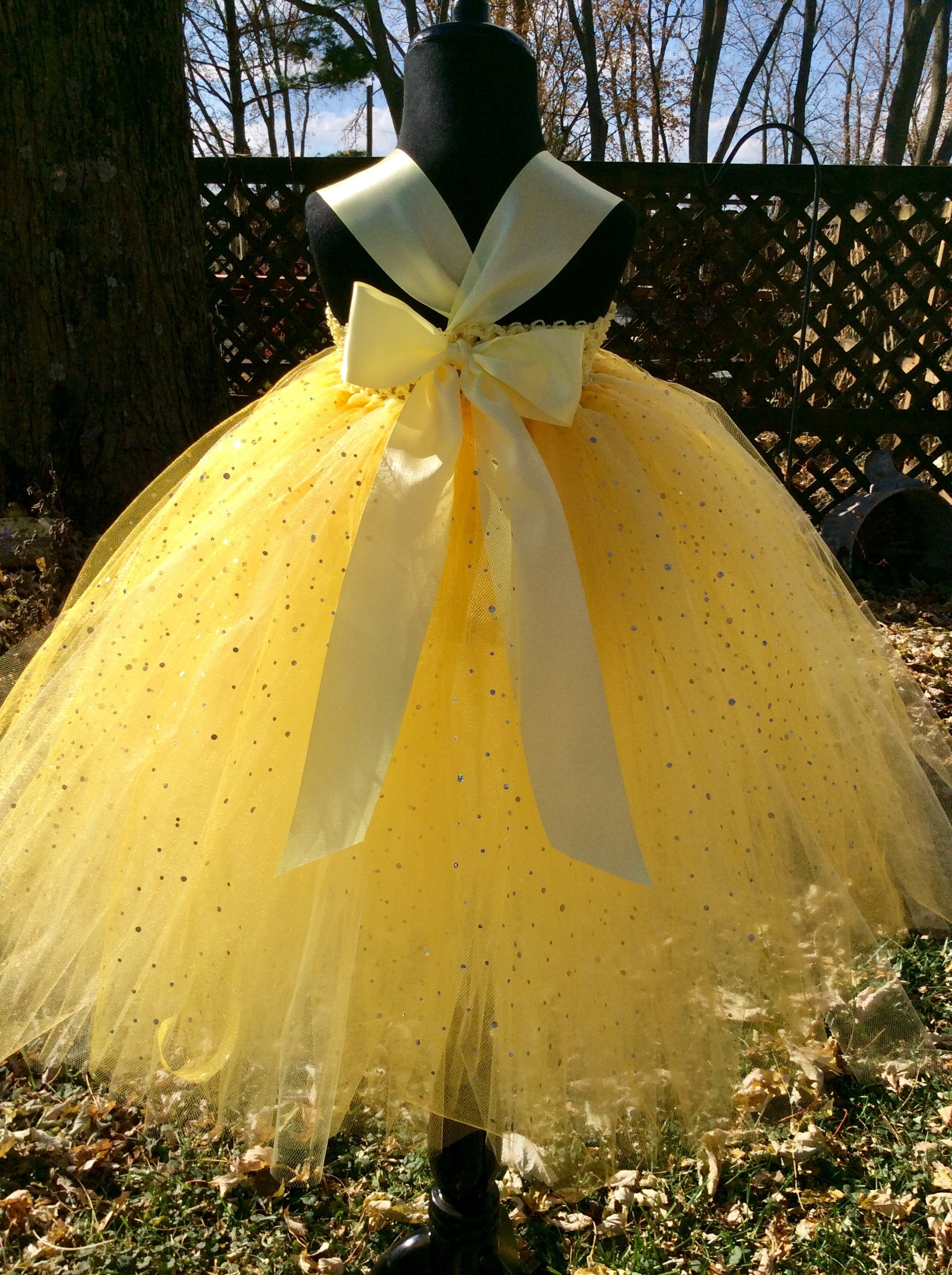 Vestido de tutu princesa amarillo para ninas Brillante punto tul Corpino floral Vestido de princesa para ninos pequenos Tutu para bebe Vestido de cumpleanos Etsy Mexico
