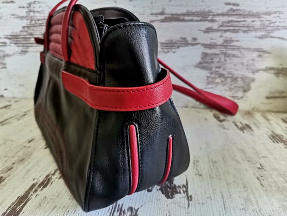 Vtg Rockabilly Faux Leather Bag, Black Red Stylis… - image 6