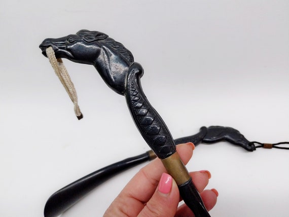 Vintage Shoehorn and Clothes Brush With Horse Hea… - image 5