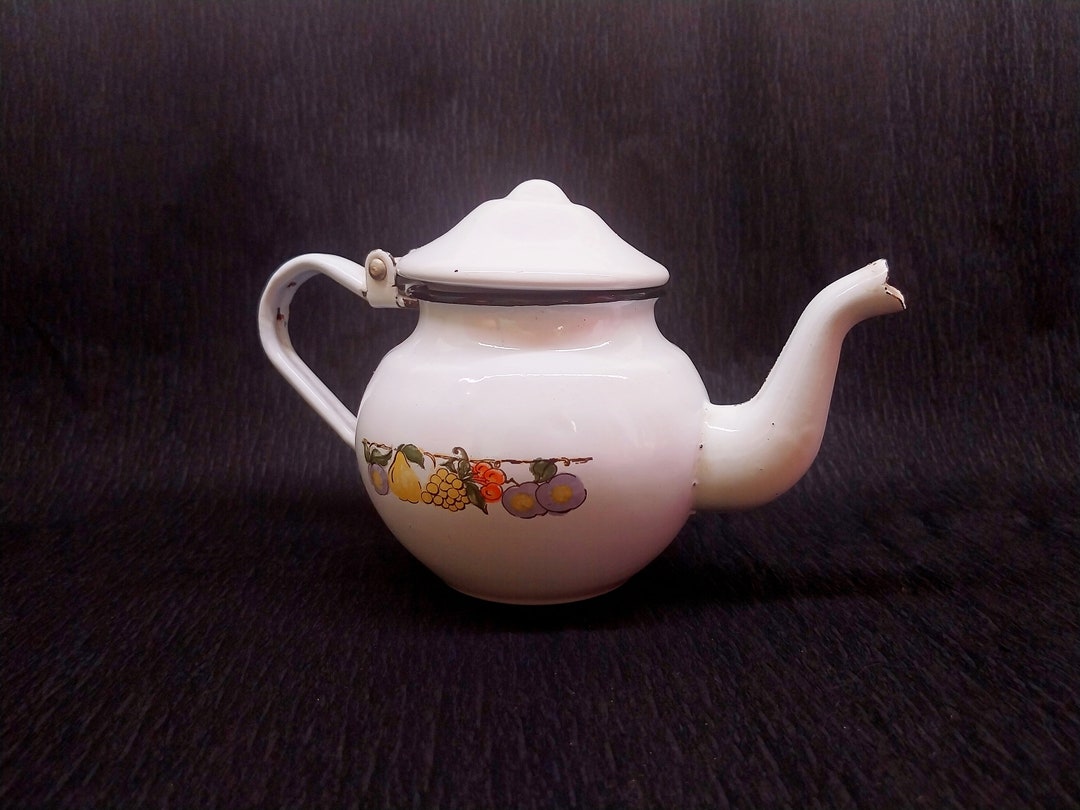 Vintage Enamel Small Tea Kettle With Lid Milk Jug Retro 60s Etsy