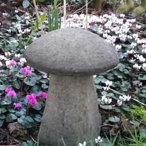 Stone Garden Mushroom / Toadstool Staddle Stone Ornament