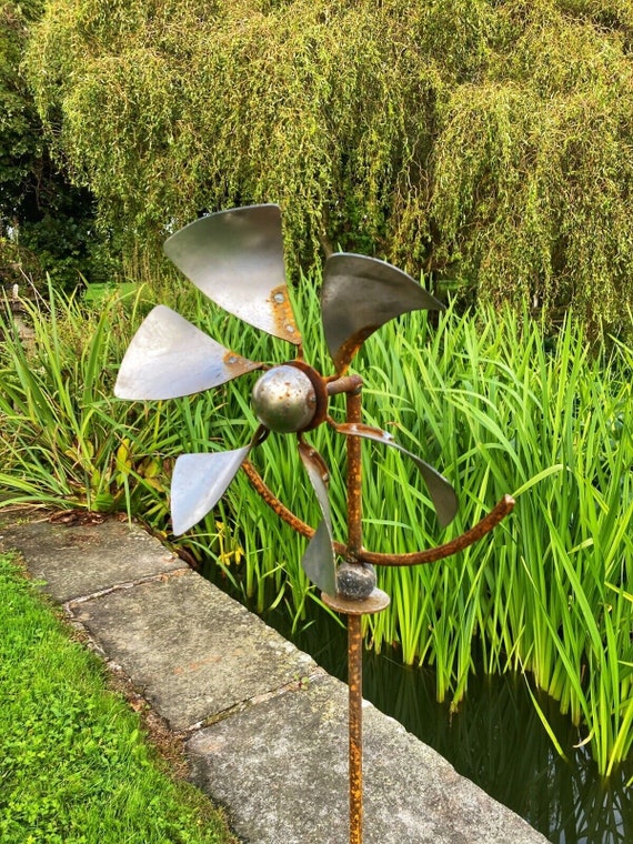 Large Wind Spinner With Stake Metal Wind Sculpture Large Metal Wind ...
