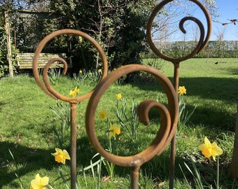 Set of 3 Rusty Metal Circle Swirl Plant Supports Stakes