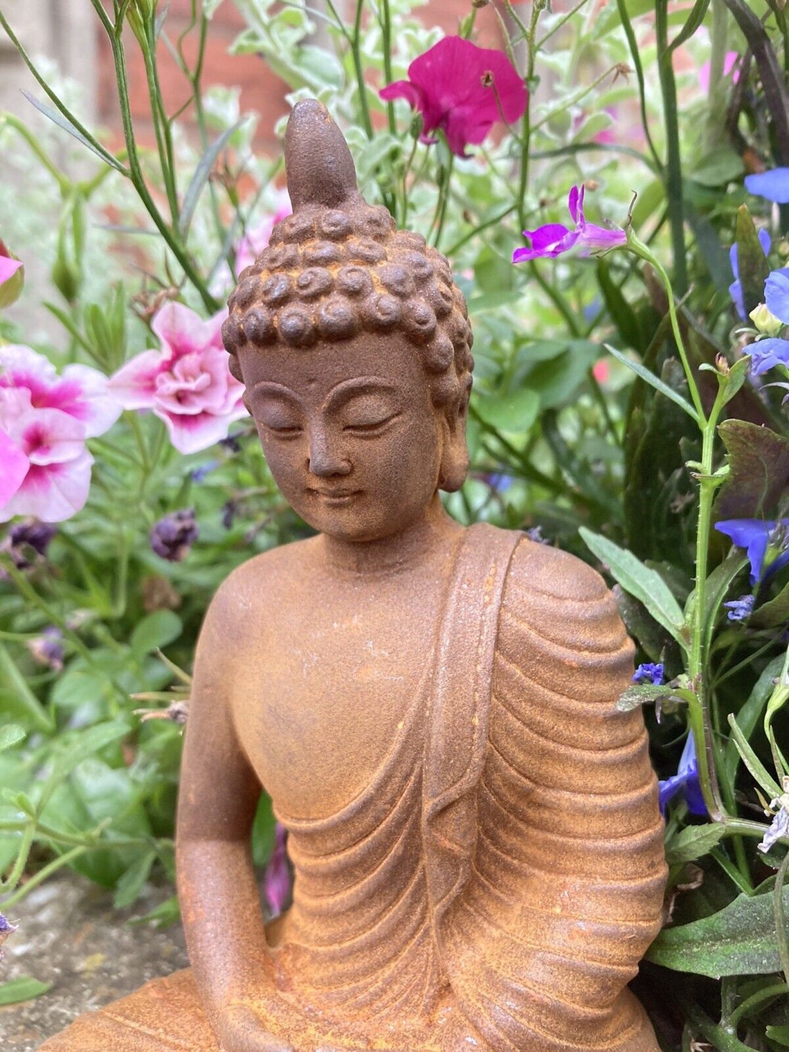 Rusty Cast Iron Small Sitting Buddha - Etsy UK