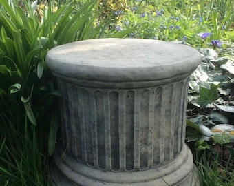Reconstituted Stone Garden Round Plinth Ornament