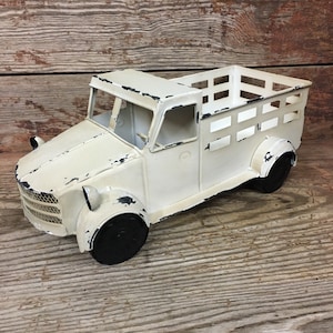 Vintage Style White Metal Truck Display Holder Art Statue Farmhouse Home