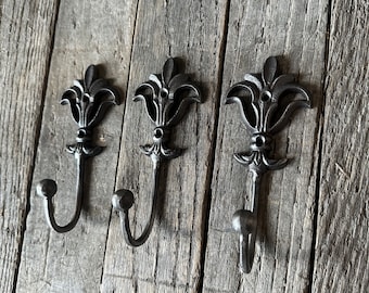 Set Of 3 - Cast Iron Fleur De Lis Hanger Hooks Entryway Bathroom Towel Flower Floral Unique Rustic