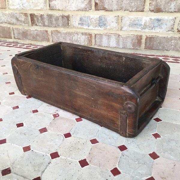 Rustic Primitive Farmhouse Decor Vintage Wooden Brick Mold Box 12x6x4 Tray Planter Bowl Bucket Drawer