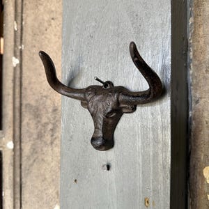 Cast Iron Long Horn Bull Wall Hook - Rustic Western Ranch Decor Entryway