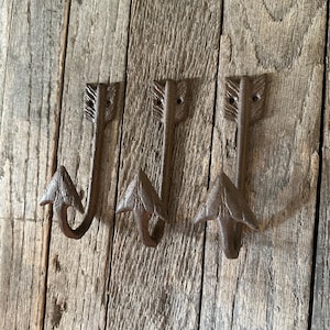 Arrowhead Wall Hook - Etsy