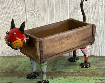 Rustic Primitive Metal Cat Farmhouse Decor Vintage Wooden Brick Mold Box Tray Planter Bowl Bucket Cute Kitten