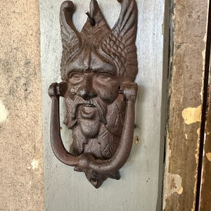 Gothic Style Door Knocker 8” Cast Iron Brown Leaf Man Celtic Metal Medieval