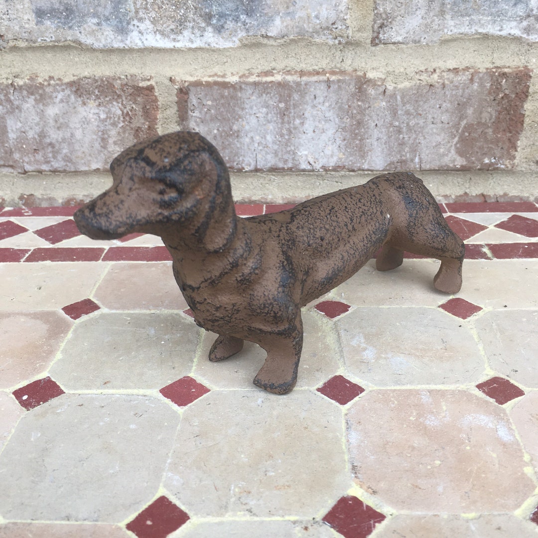Cast Iron Dachshund Weiner Dog Doorstop Statue Paper Weight Weenie Dogs