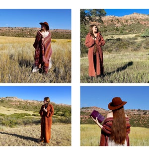 Può includere: Quattro immagini di donne che indossano diversi stili di cardigan lunghi all'uncinetto in una varietà di colori, tra cui ruggine, marrone e bordeaux. Le donne sono in piedi in un campo con una catena montuosa sullo sfondo.