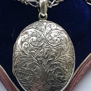 Antique Victorian Sterling Silver Locket | Antique Victorian Foliate Scrolled Sterling Silver Locket | Antique Victorian Locket