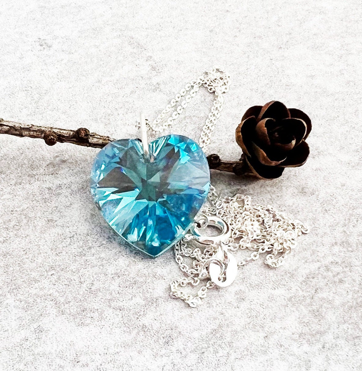 Swarovski Bermuda Blue Heart Crystal Pendant Necklace. Heart of the Ocean  Titanic Necklace, Valentine's Day Gift - Etsy